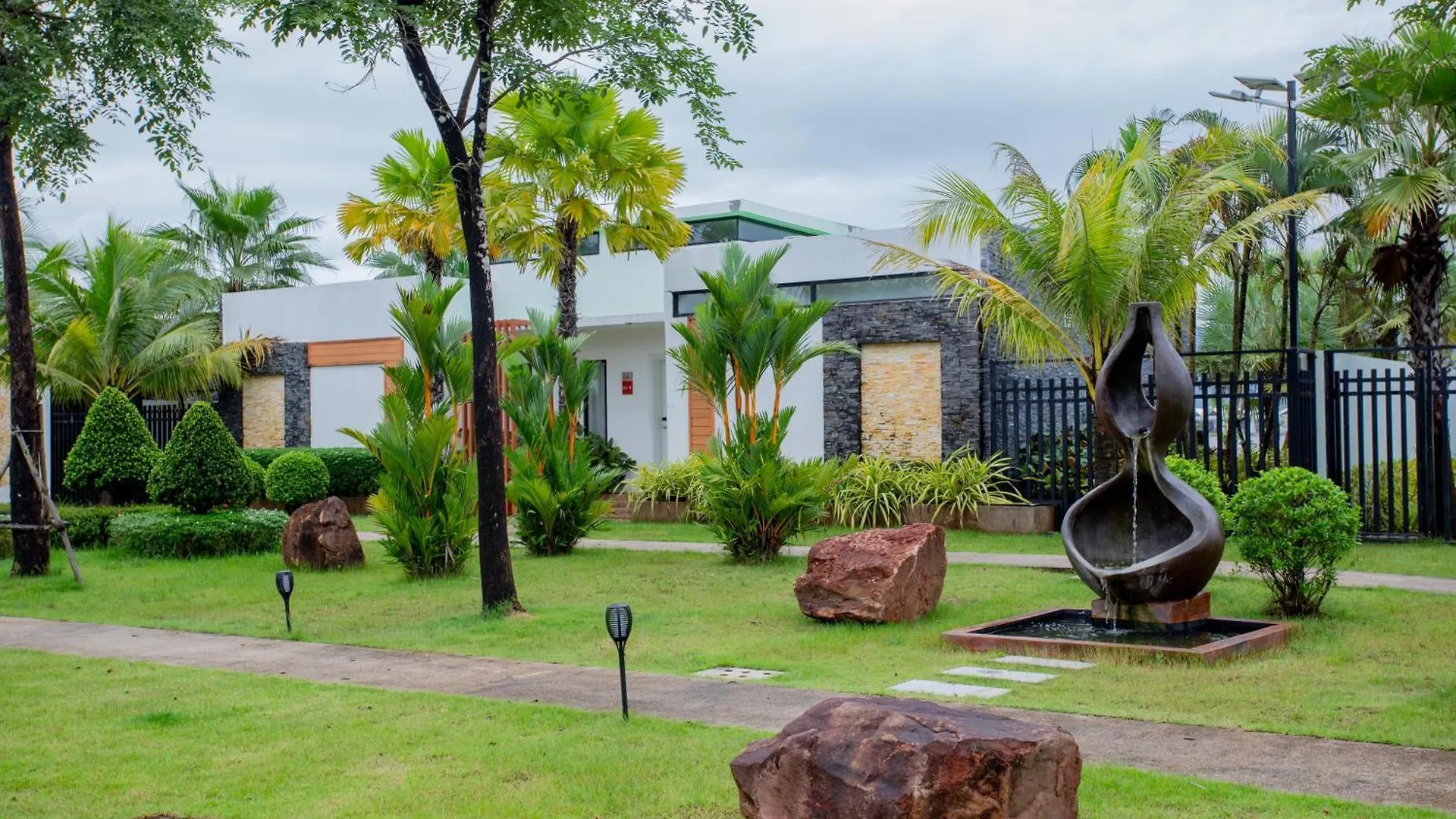 Wonderland Suites And Resort Sihanoukville Cambodge