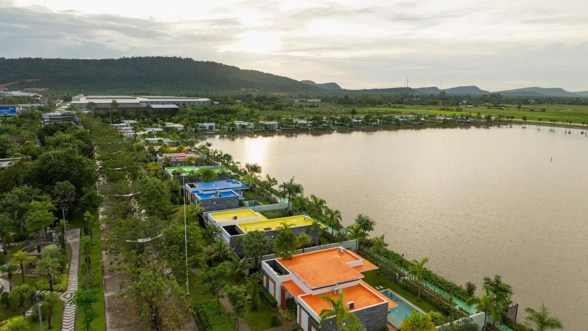 Wonderland Suites And Resort Sihanoukville